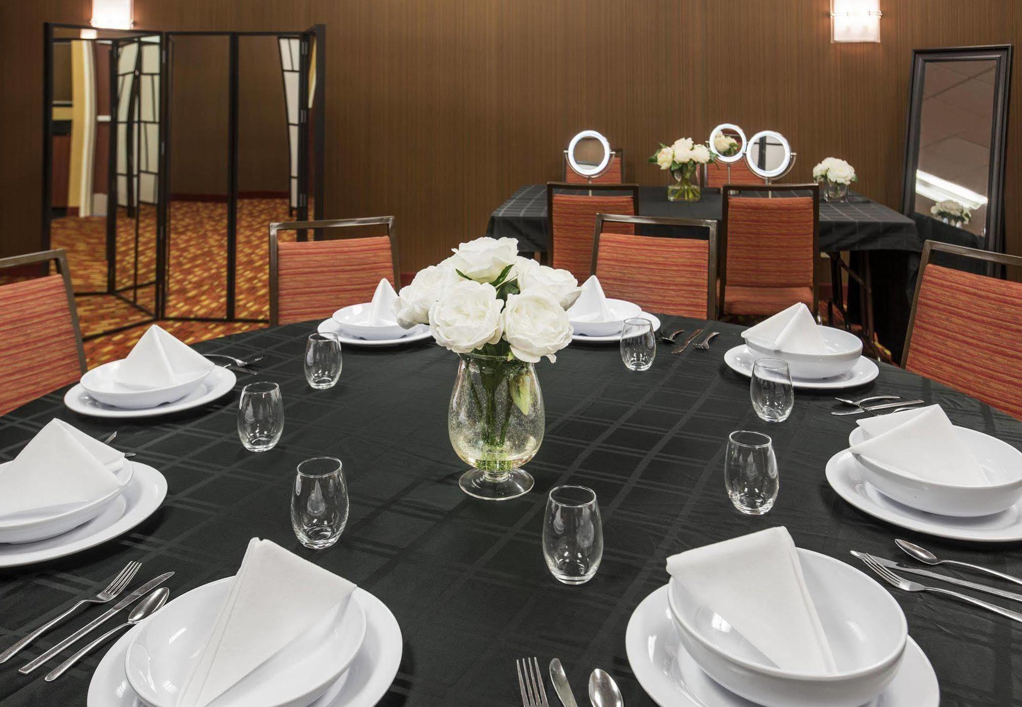 โซเนสตา ซีเลกต์ อาร์ลิงตัน ไฮต์ส นอร์ท Hotel อาร์ลิงตันไฮท์ส ภายนอก รูปภาพ
